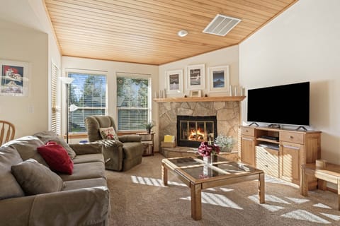 Split level home, living area and primary bedroom up stairs