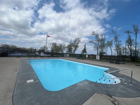 Heated Salt Water Pool