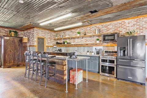 Kitchen and bar area