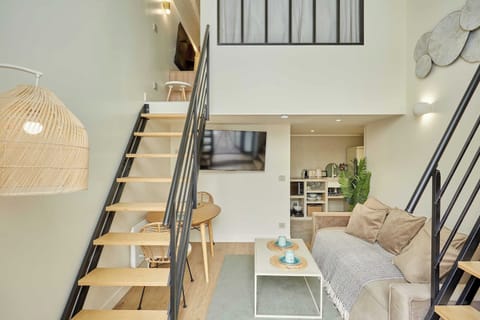 Apartment | Living area