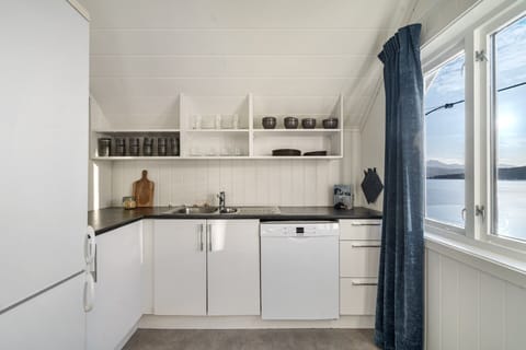 Sea House Family | Private kitchen