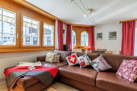 Condo, 1 King Bed with Sofa bed, Non Smoking, Mountain View | Living area | Flat-screen TV, fireplace, video-game console