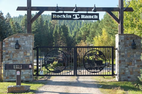 Welcome to Rockin T Ranch!
