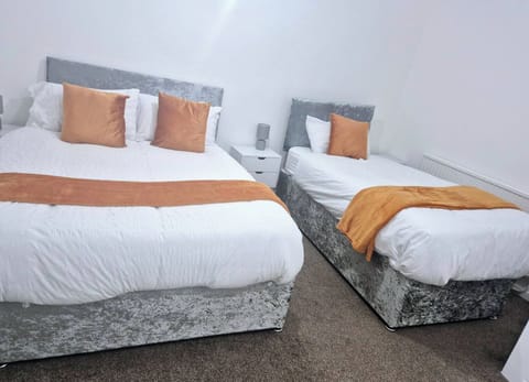 2 bedrooms, free WiFi, bed sheets