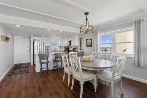 Dining Area into Kitchen with North View