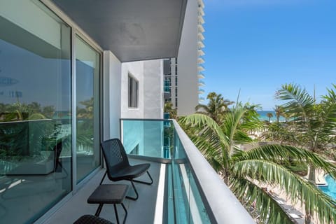 Relax by the Sea – Spacious Apartment with Beautif (9796)