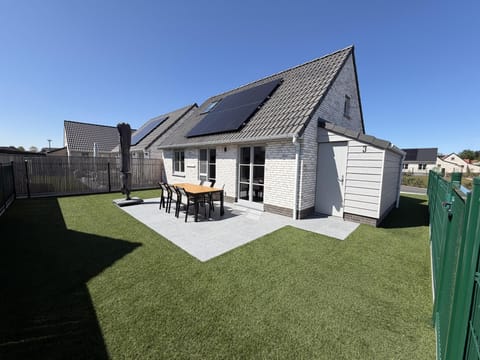 Holiday Home Exterior [summer]