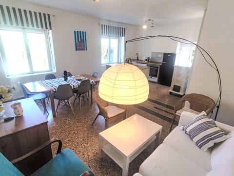 Car, Hatchback, Family Car