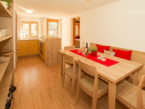 Flooring, Wood, Interior Design, Floor, Furniture, Wood Flooring, Home, Wood Stain, Room, Ceiling