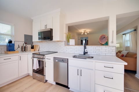 House (1 Bedroom) | Interior