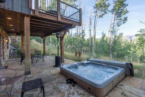 Patio - Private hot tub and seating