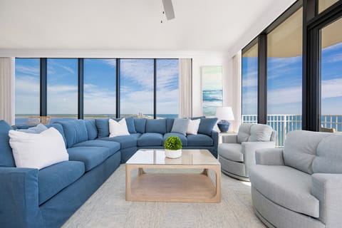 Phoenix Gulf Shores II 2005, Gulf Shores, Alabama, beach front, 4 bedroom condominium on the 20th floor