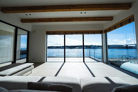Villa, Balcony, Sea View | Free WiFi, bed sheets