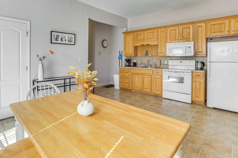 Apartment (1 Bedroom) | Interior