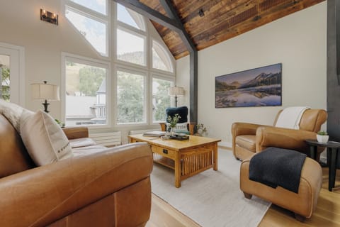 Living Room - Summer