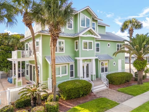 Welcome to Tranquility!  Located in Crystal Beach in Destin!