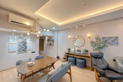 Apartment | Living area