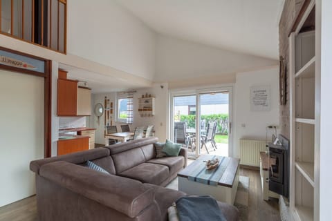 House | Living area