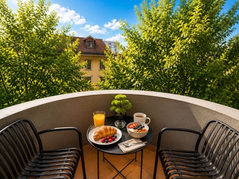 Studio, Balcony, Courtyard View | Balcony