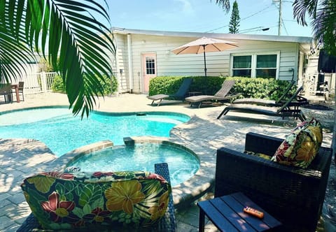 Private Pool and Hot tub