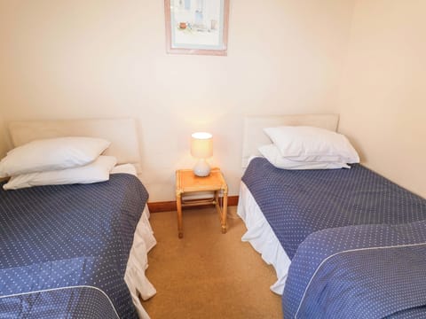 3 bedrooms, WiFi (free), individually decorated, individually furnished