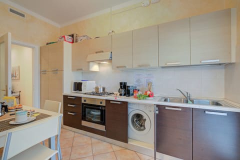 Kitchen and dining area
