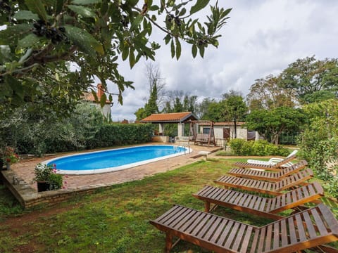Cottage, Garden, Estate, Resort, Shade, Swimming Pool, Backyard, Farmhouse, Yard, Eco Hotel