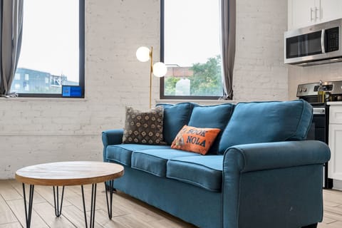 Living room (Unit 1)