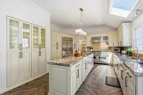 Kitchen with prep island