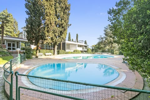 Shared pool