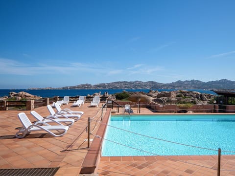 Coast, Sea, Resort, Outdoor Furniture, Swimming Pool, Shore, Resort Town, Bay, Tropics