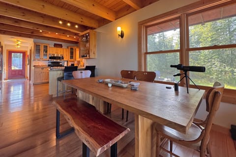 Cozy dining nook that seats six.