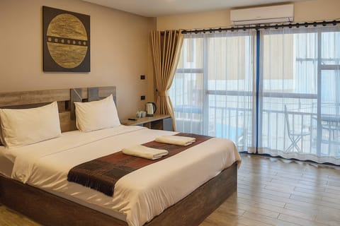 Deluxe Room | Free WiFi