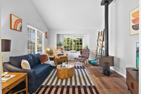 Welcome to your retreat in trendy North Park. 
