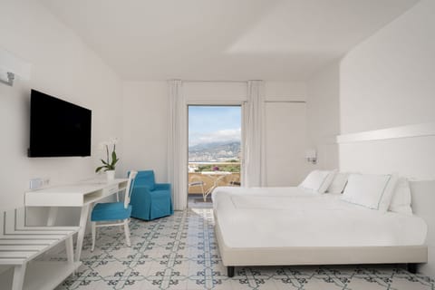 Minibar, in-room safe, desk, blackout drapes