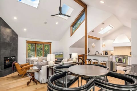 Open concept floor plan