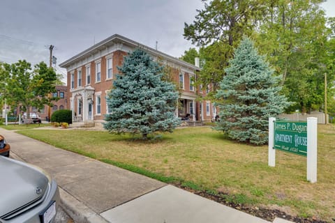 Apartment (0 Bedroom) | Interior