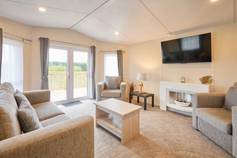 Deer View Lodge, Pickering - Host & Stay