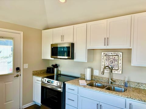 FULLY EQUIPPED KITCHEN, 