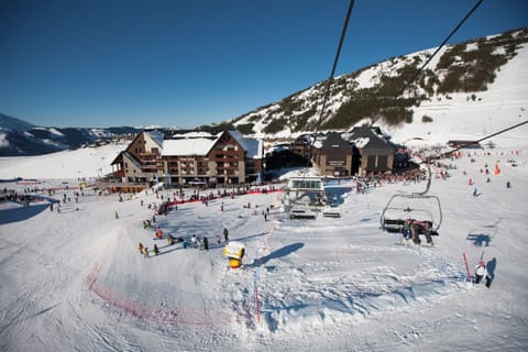 Snow and ski sports