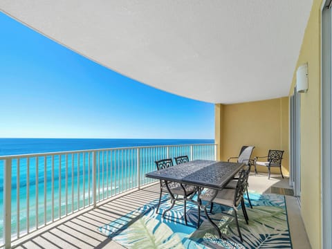 Welcome to Emerald Isle 1306!