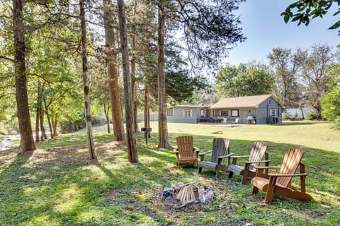 Royal Vacation Rental | 4BR | 1BA | 1,803 Sq Ft | Step-Free Entry