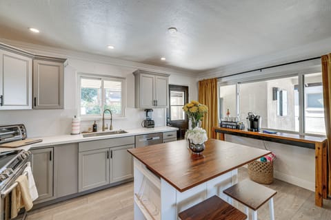 Kitchen | Coffee Maker