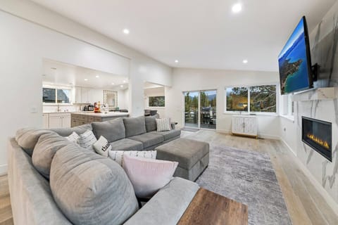 Comfy Living Room with Gas Fireplace and Water VIews