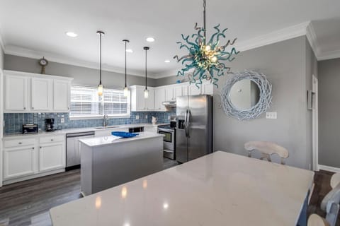 Kitchen and Dining Table