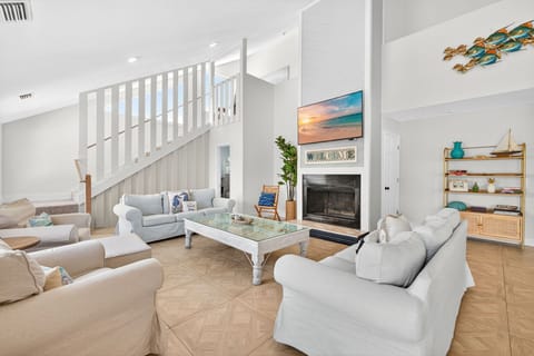 Perfect great-room for sinking in after a day in the sun and catching a movie on the Smart TV