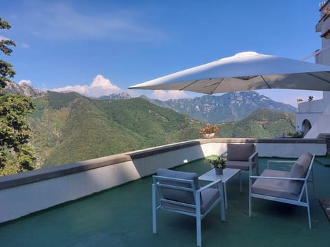 Apartment, Mountain View | Terrace/patio