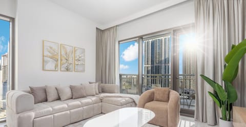 Apartment, City View | Living area | Flat-screen TV