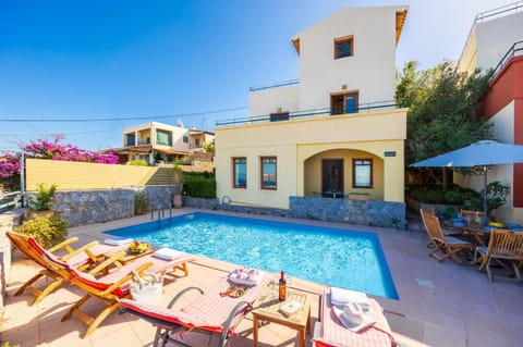 Beautiful villa with private pool and terrace with sea views