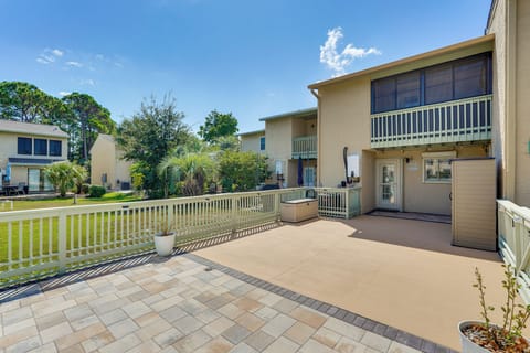 Panama City Beach Vacation Rental | 2BR | 2.5BA | 972 Sq Ft | 2 Steps to Enter